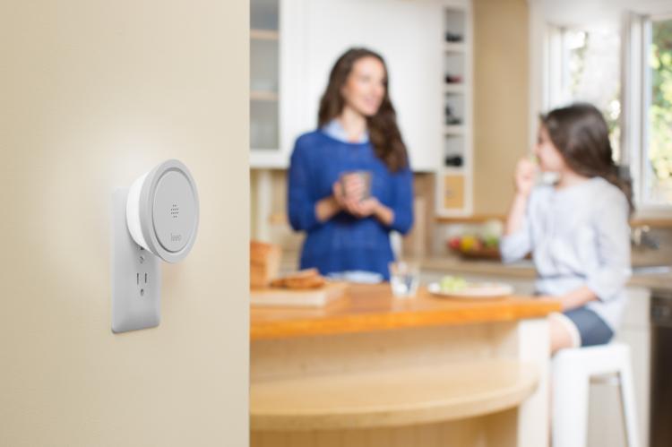 Leeo Smart Alarm and Nightlight