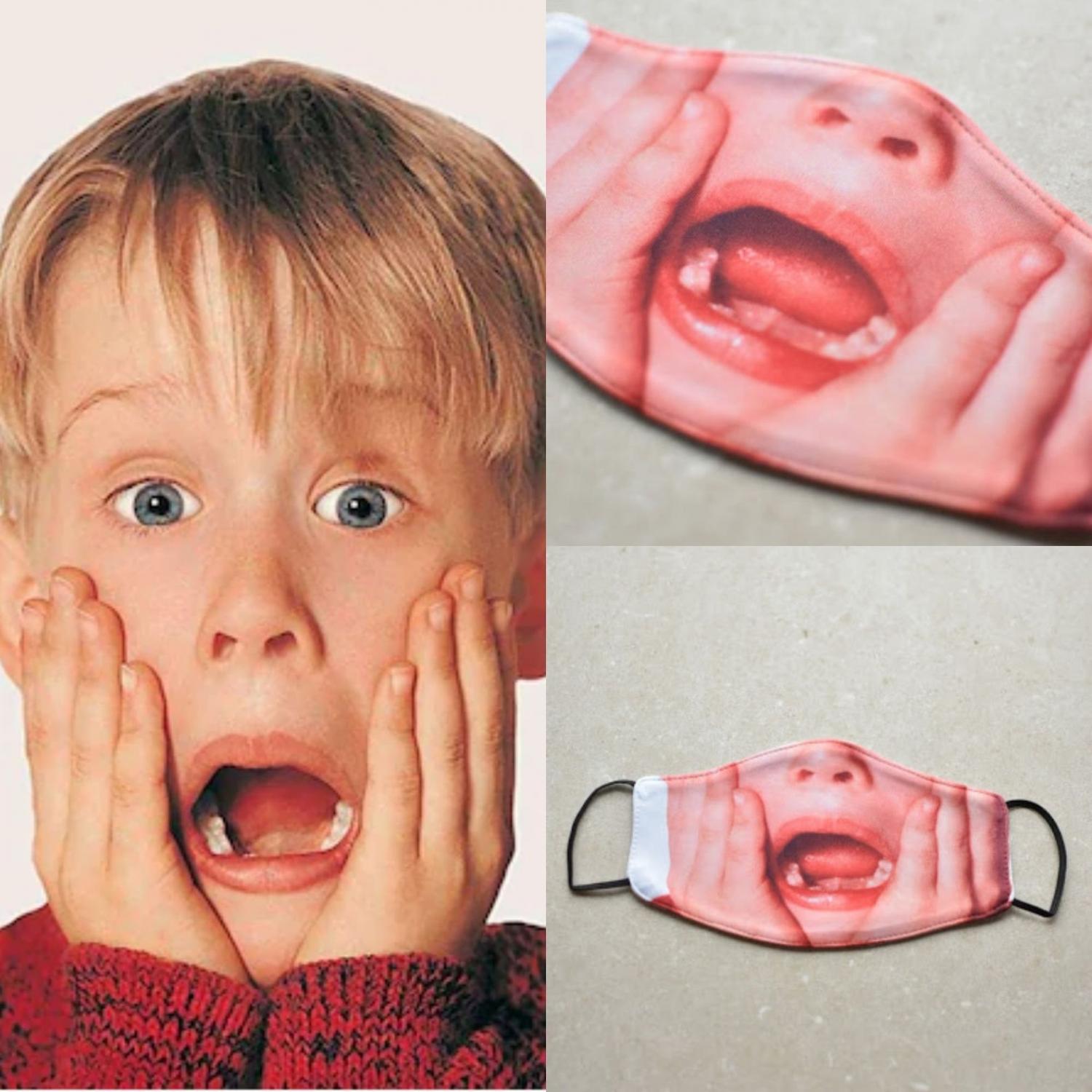 Home Alone - Macaulay Culkin Hands On Cheeks Face Mask
