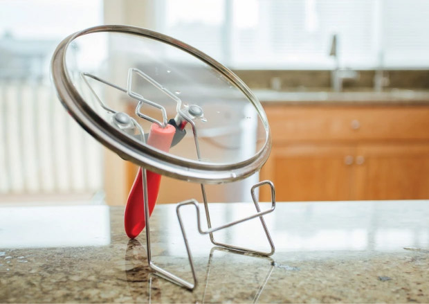 LidSitter Cooking Pot Lid Holder