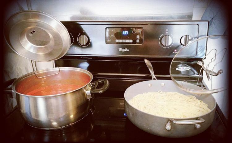 LidSitter Cooking Pot Lid Holder