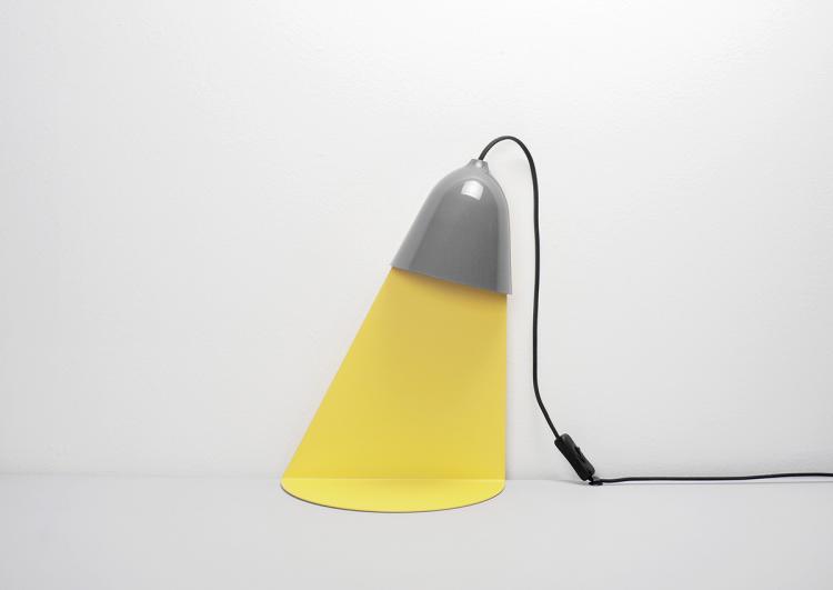 Light Shelf - Lamp With A Built-In Shelf