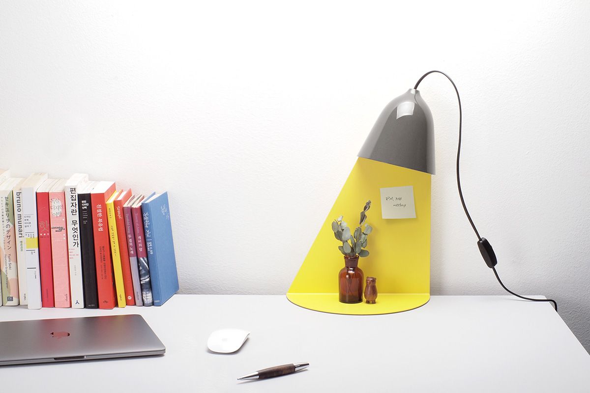 Light Shelf - Lamp With A Built-In Shelf