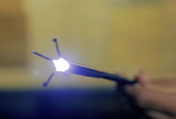 Lighted Pickup Grabber Tool - Pick-up tool with LED light