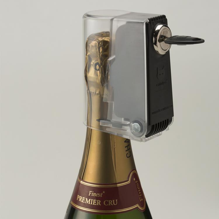 Tantalus Liquor Bottle Lock - Booze bottle key lock - Keeps Your Booze Out Of The Wrong Hands