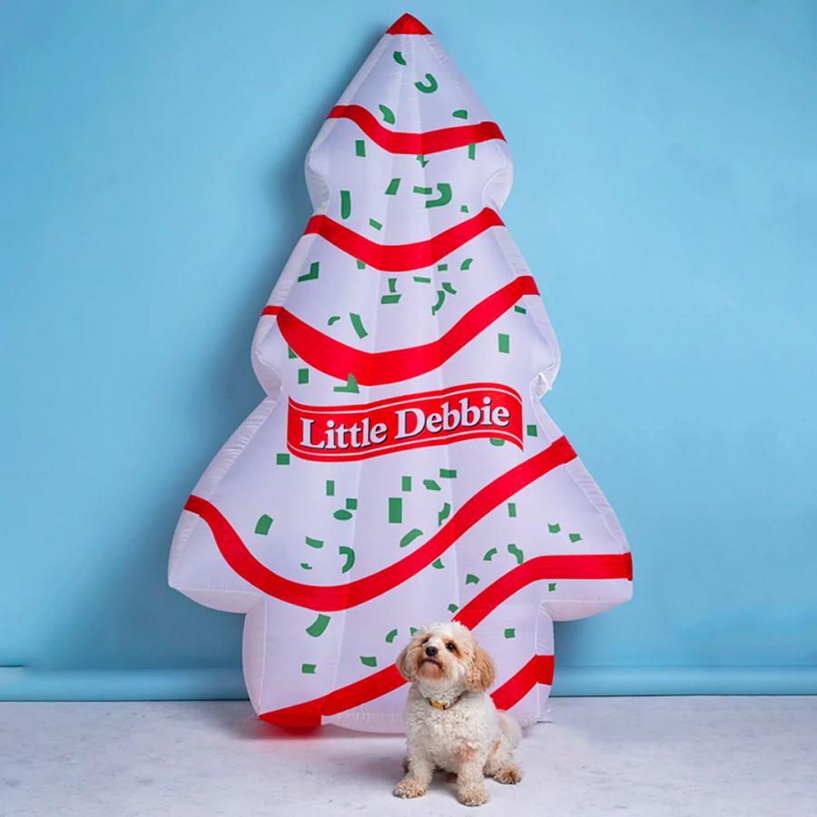 Little Debbie Inflatable Christmas Tree Cake Light-up Yard Decoration