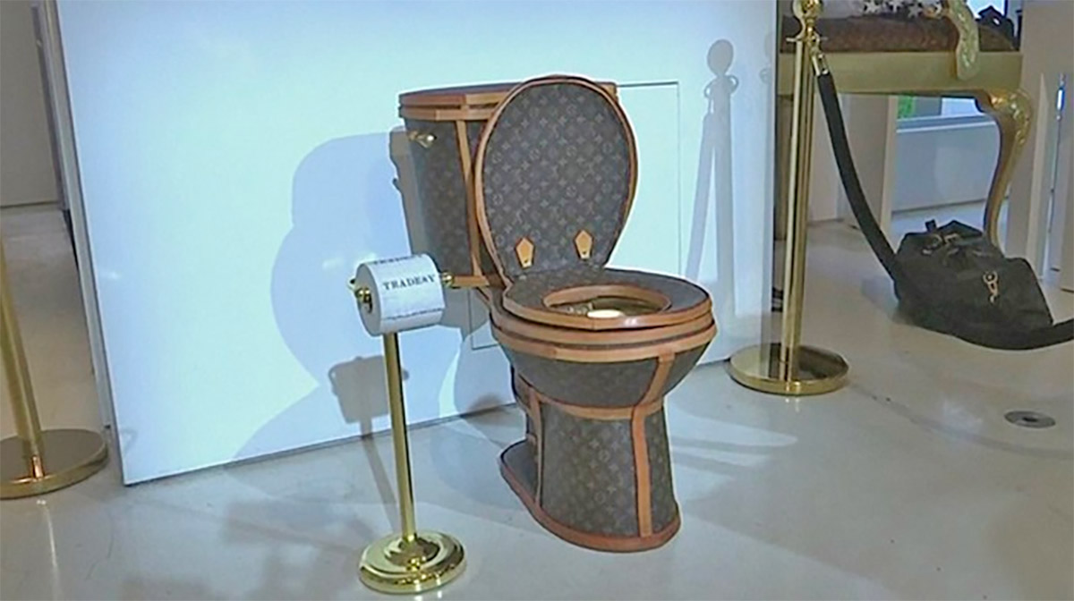 Louis Vuitton Toilet