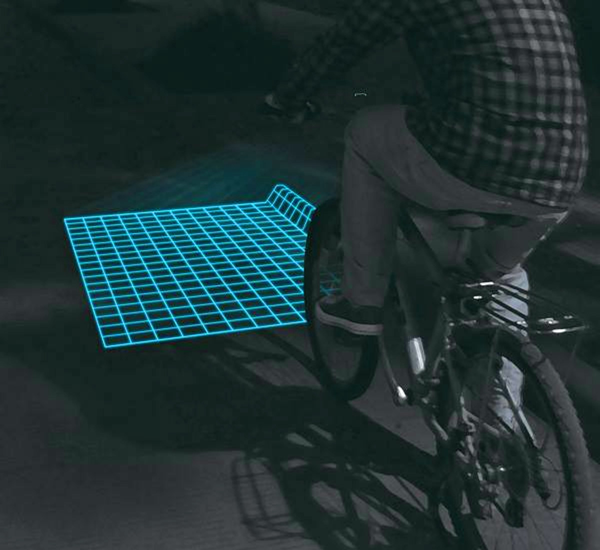 Lumigrids bicycle grid projection light - Projecting laser grid for night bicycle riding safety