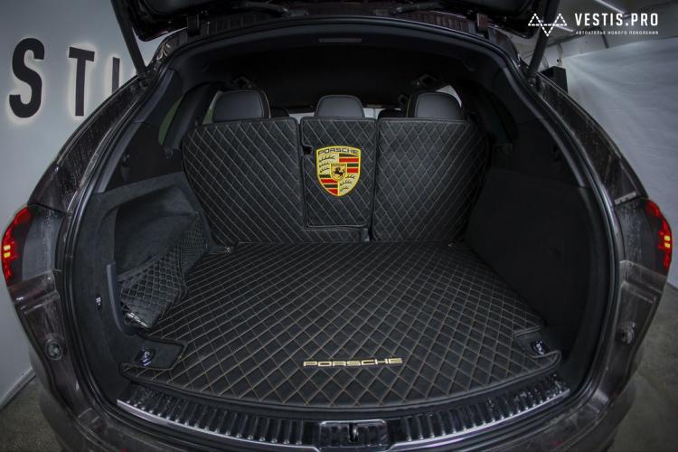 Diamond-Stitched Luxury Leather Custom Car Mats - premium stitching custom car floor mats