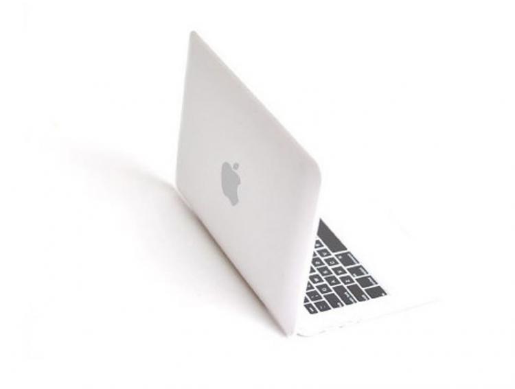 Mini MacBook Air Compact Mirror