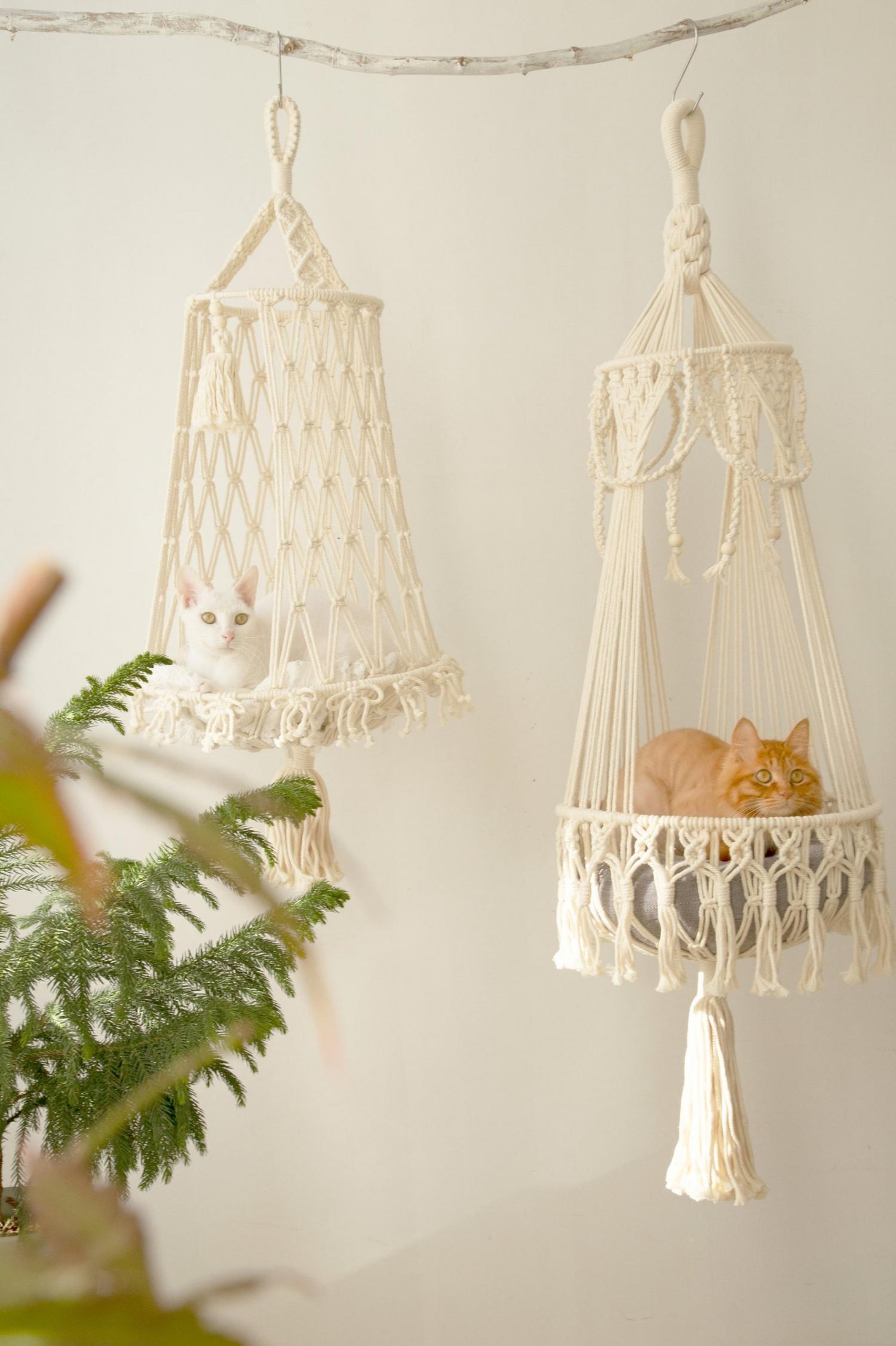 Hanging Cat Hammock - Swinging Macrame cat bed