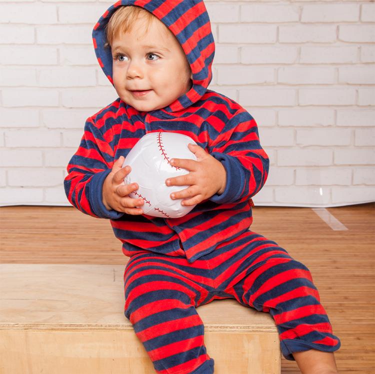 Magnetic Baby Clothing - Magnetic baby onesies - Magnetic baby pajamas