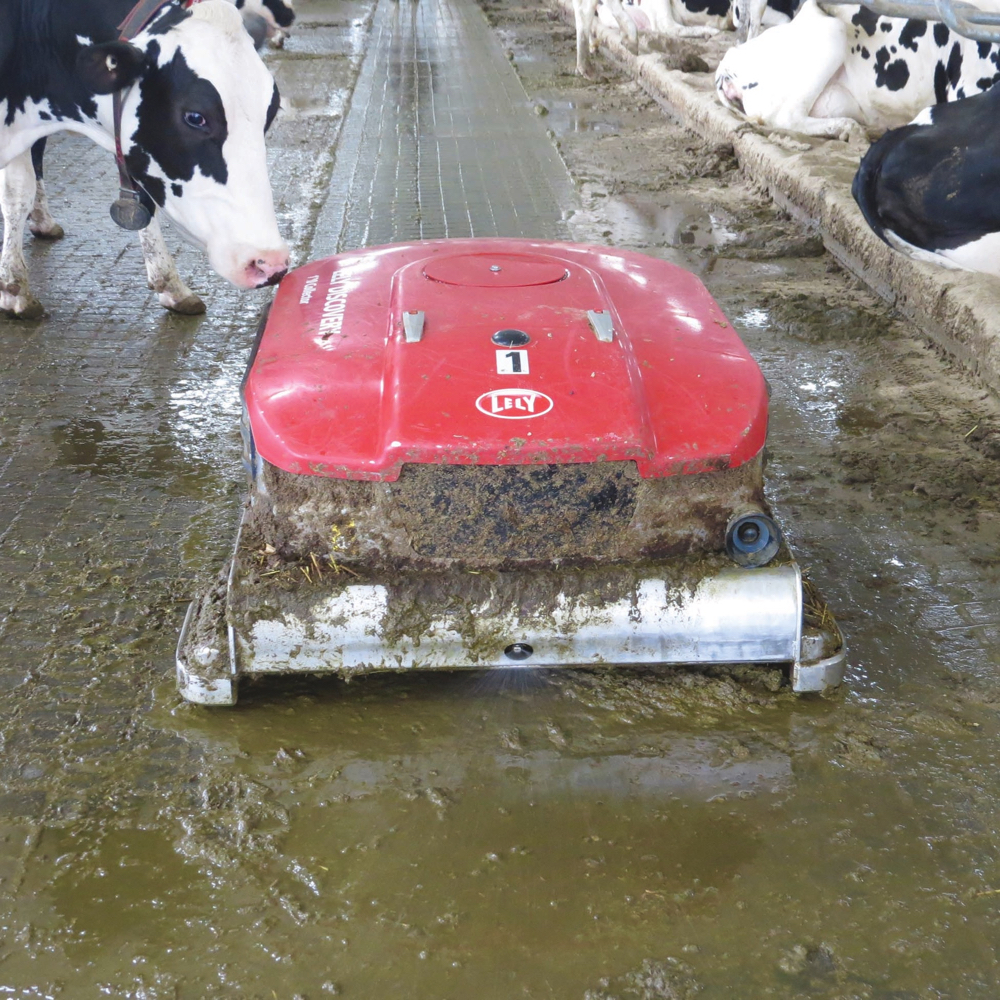 Lely Discovery Manure Cleaning Robot Vacuum Barn Floor Roomba