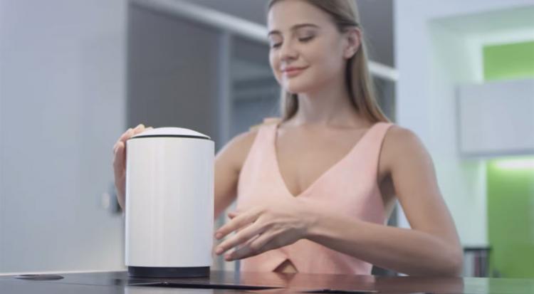 Mars Levitating Bluetooth Speaker