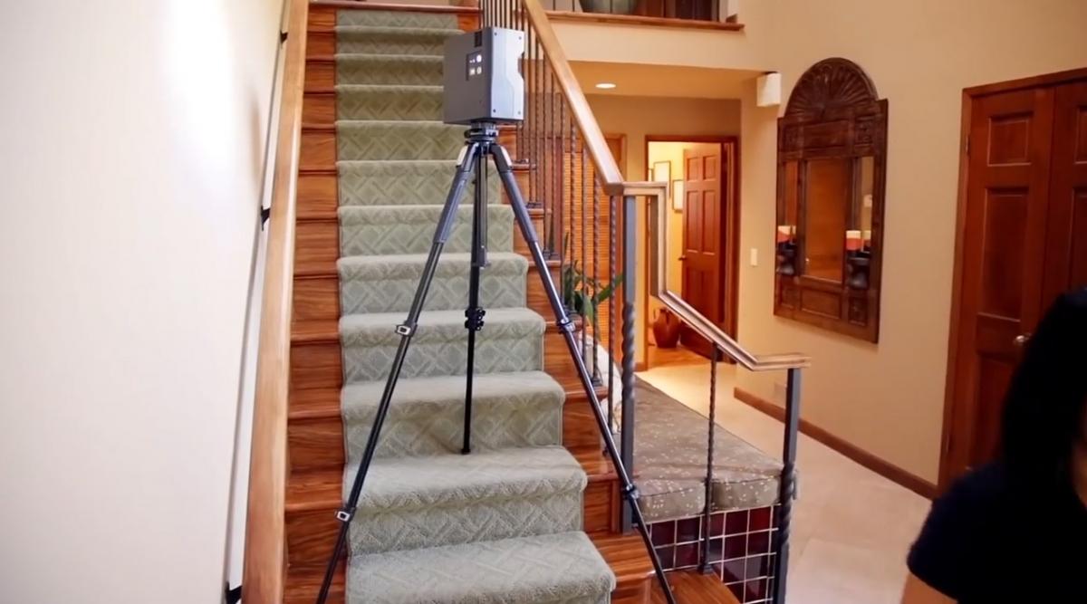 Matterport 360 Camera Home Layout Scanner - 3D home tour gadget