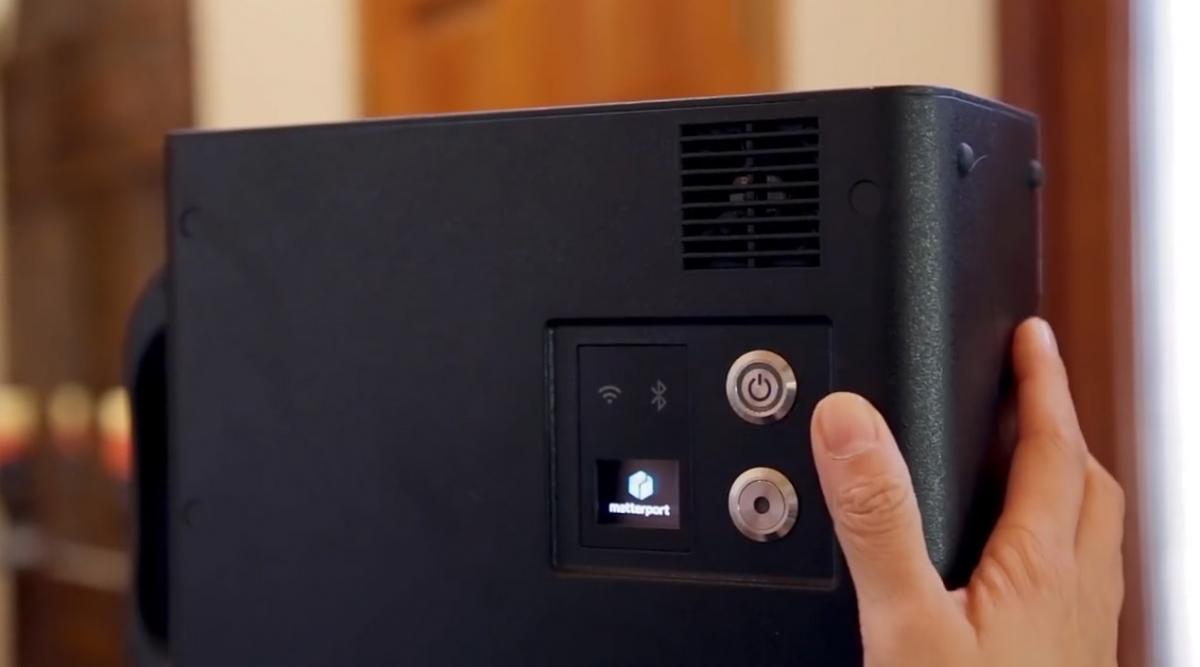 Matterport 360 Camera Home Layout Scanner - 3D home tour gadget