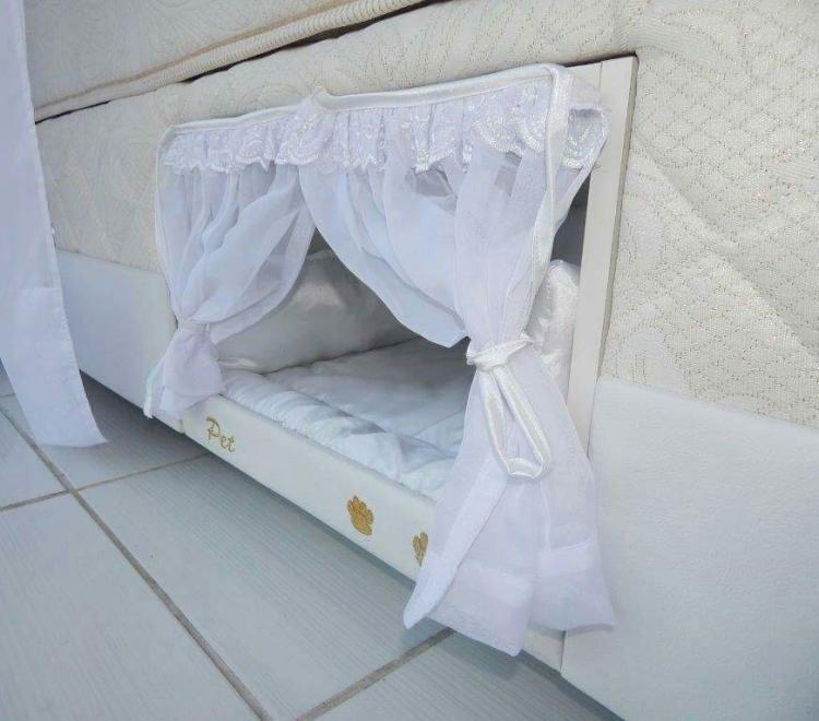 Box-Spring Mattress Dog Bed - Mattress With Dog Bed On Side