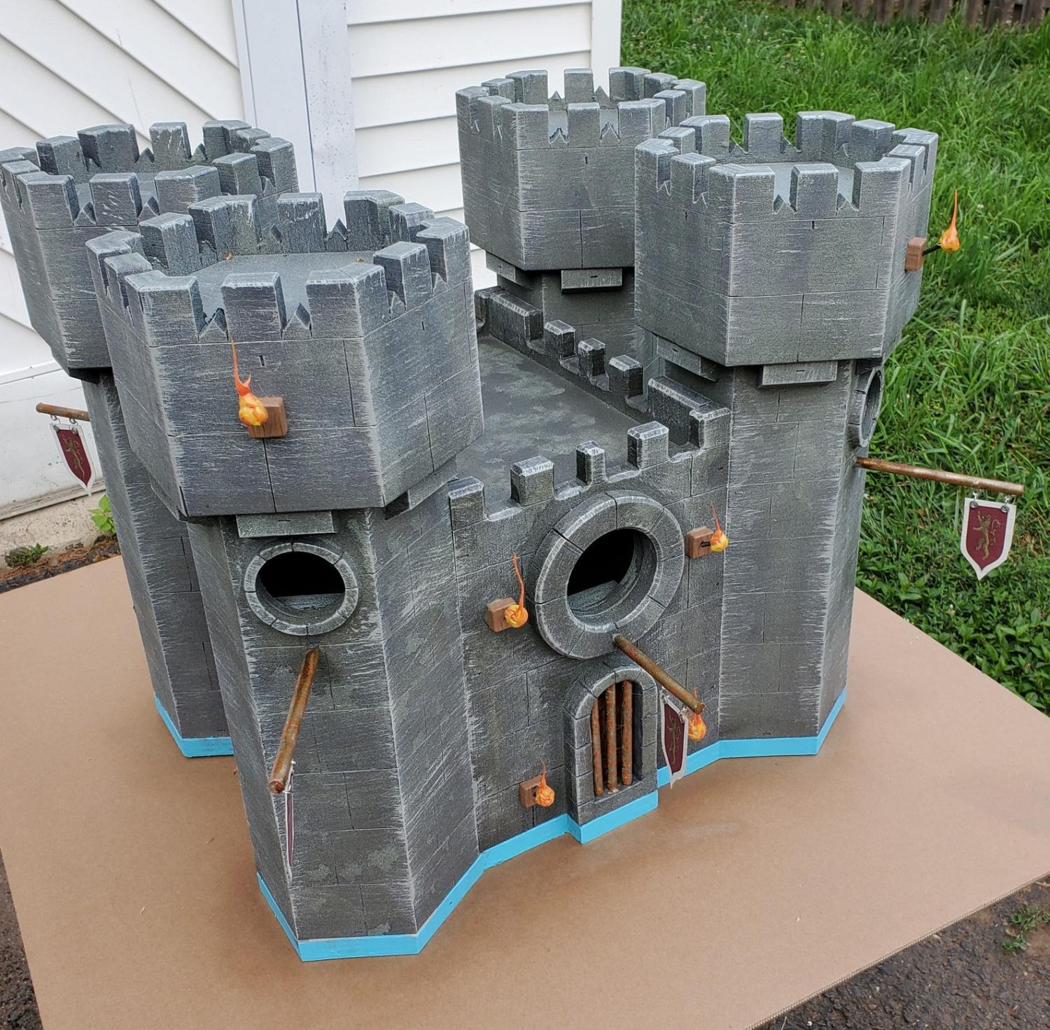Medieval Birdhouse Castle