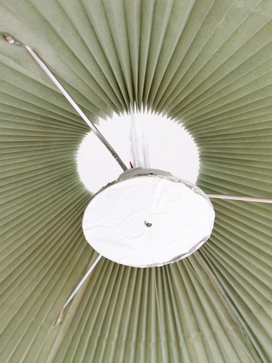 Adjustable honeycomb lamp