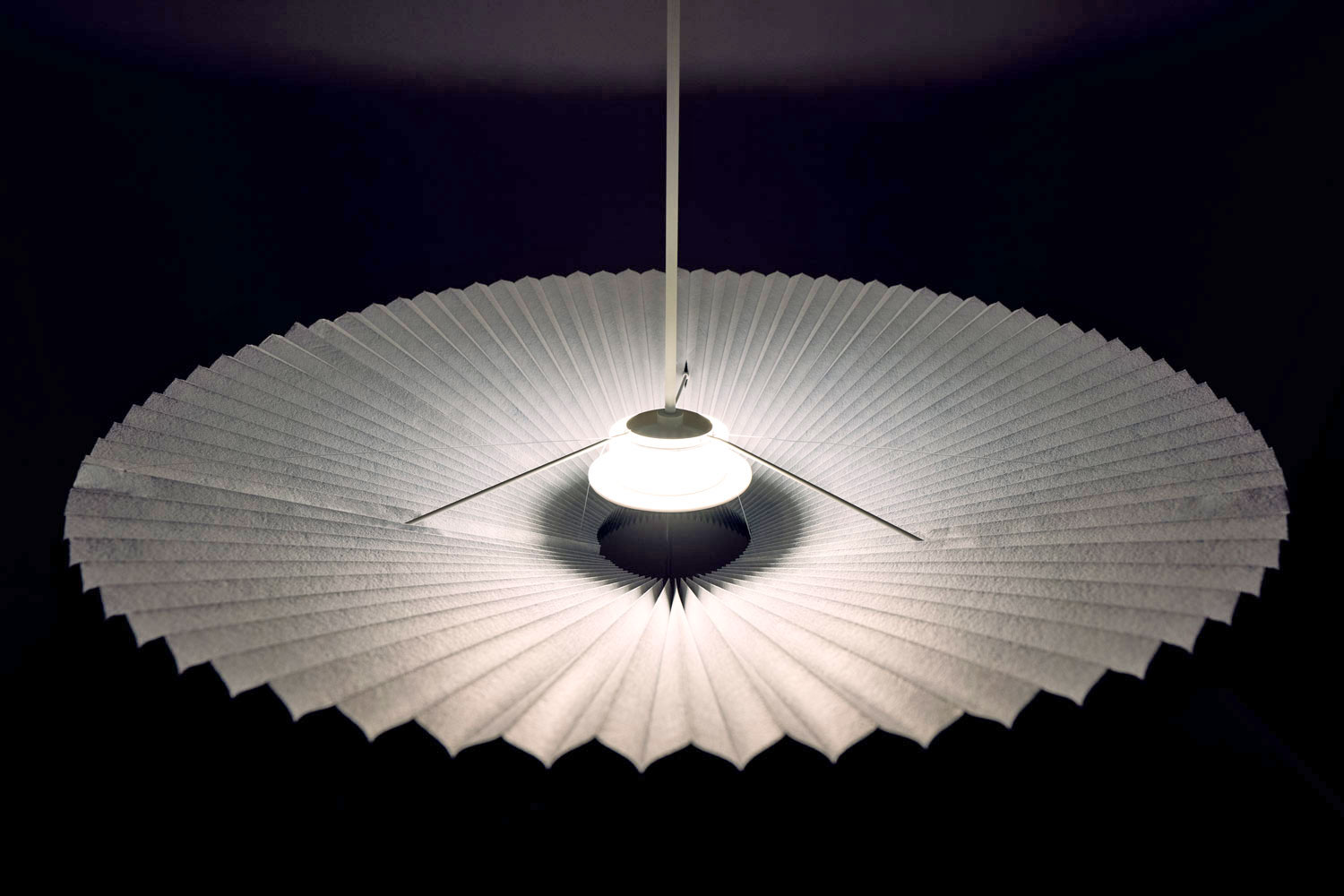 Adjustable honeycomb lamp
