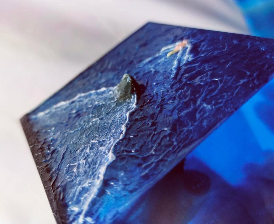 Cube Shaped Megalodon Shark Epoxy Night Light Lamp