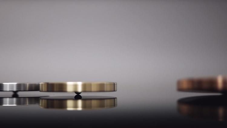 MezmoCoin Is an Mesmerizing Spinning Top That Spins For Over 12 Minutes - Incredible long lasting spinning coin fidget toy