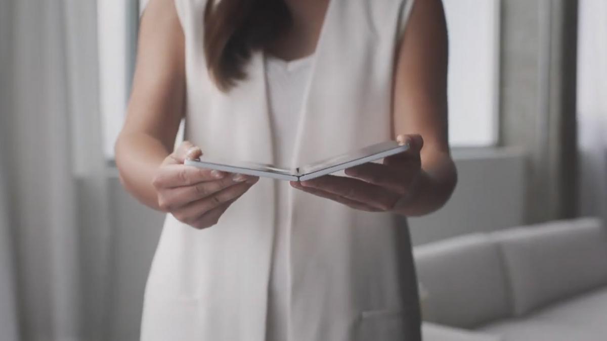 Microsoft Surface Duo Folding Smart Phone - Folding phone turns into mini laptop or portable gaming device