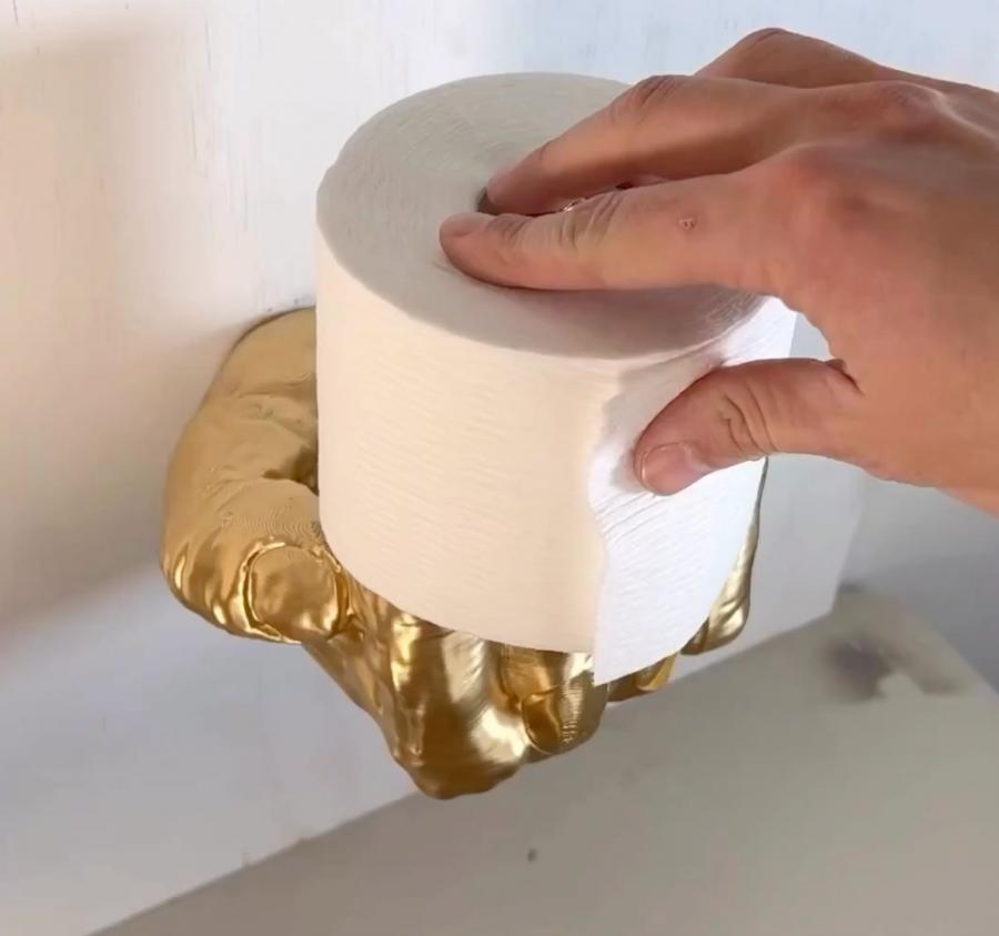 golden middle finger toilet paper