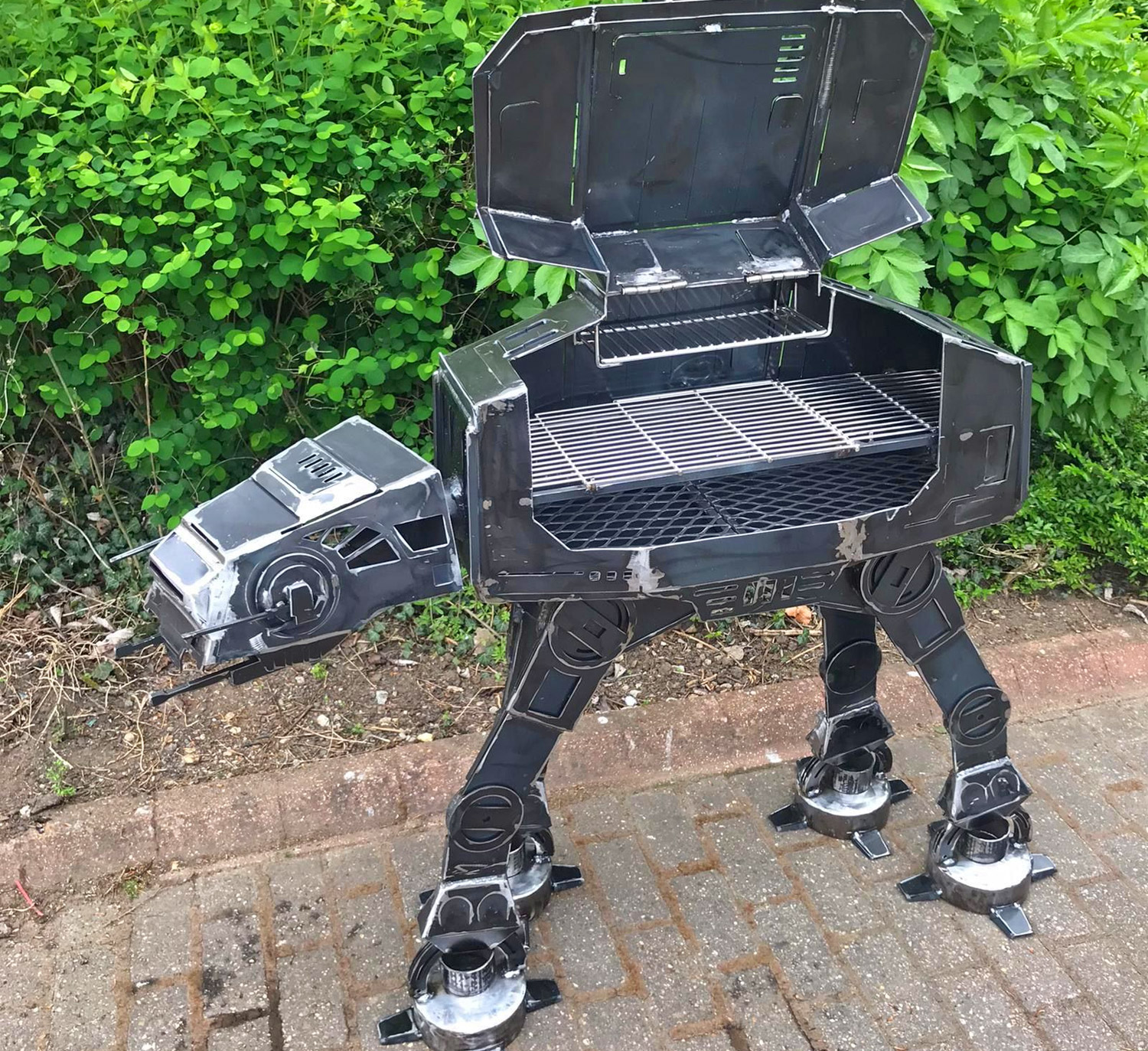 At-At Walker BBQ Grill - Star Wars Themed Metal BBQ Grills