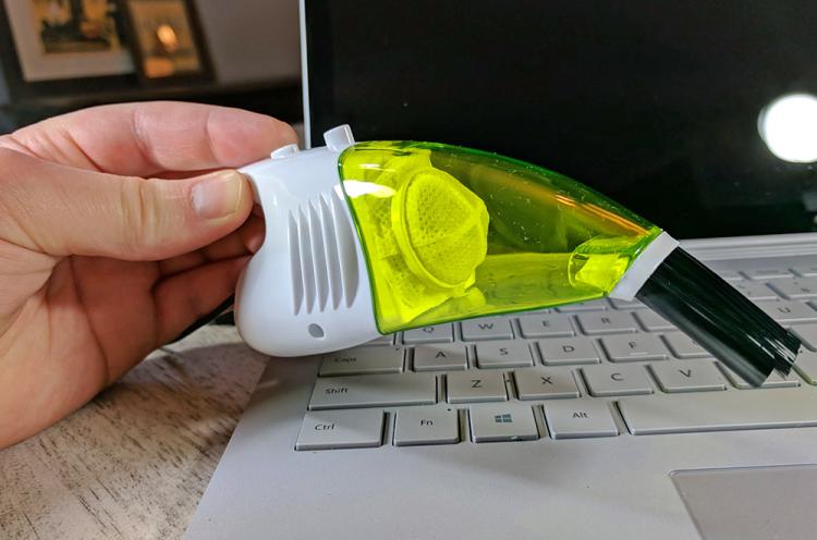 Mini Desk Vacuum - World's Smallest Desk Vacuum - Tiny keyboard vacuum