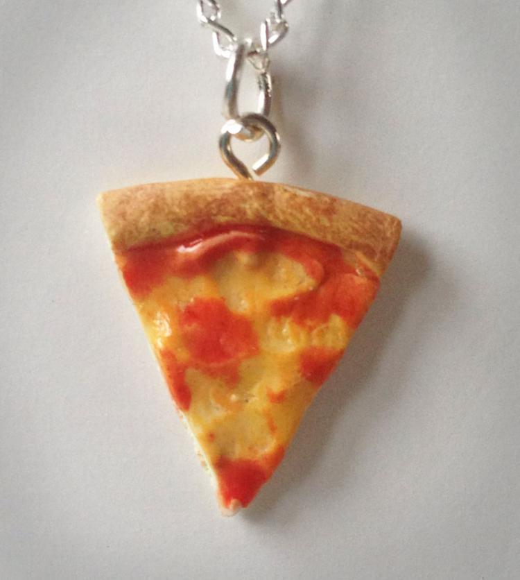 Pizza Necklace