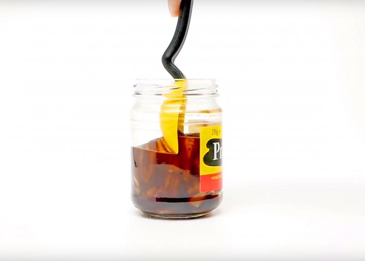 Dreamfarms Mini Supoon - Tiny Nutella Scraping Spoon Spatula