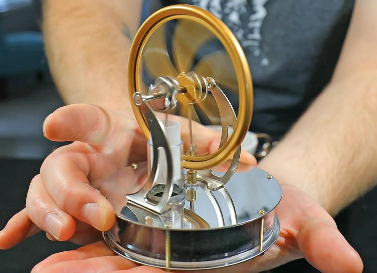Mini Sterling Engine - Heat powered engine runs off heat from your coffee cup