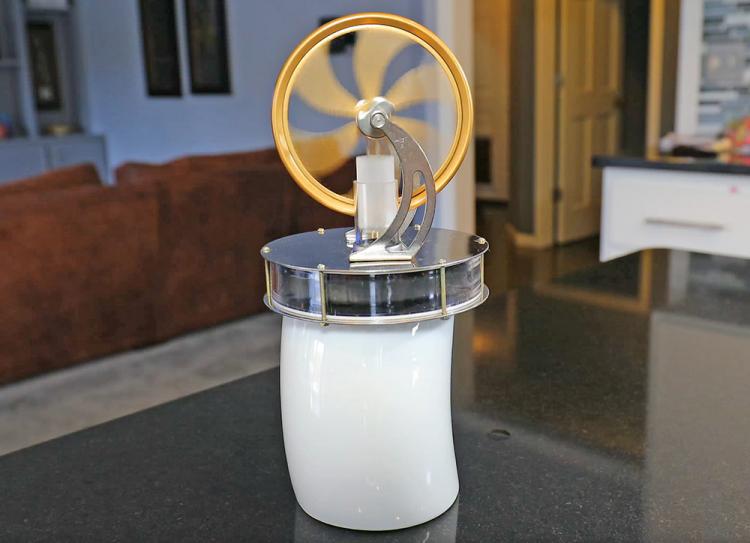 Mini Sterling Engine - Heat powered engine runs off heat from your coffee cup