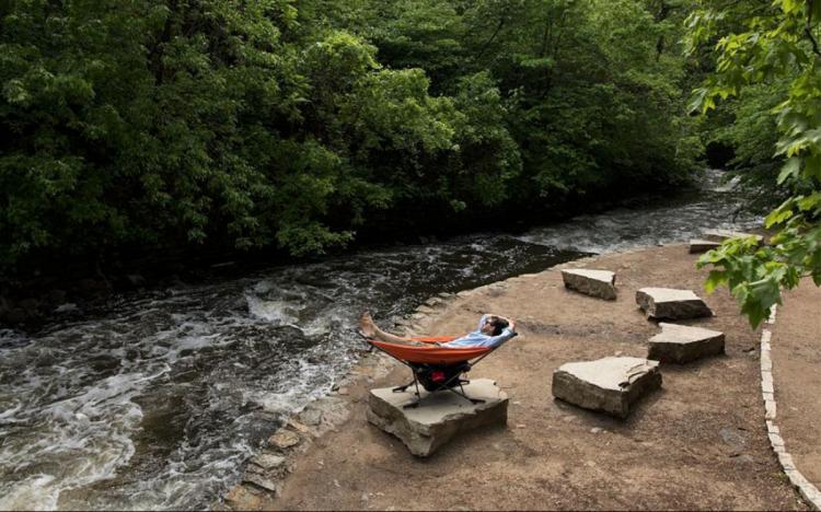 Mock One Compact Folding Hammock Chair