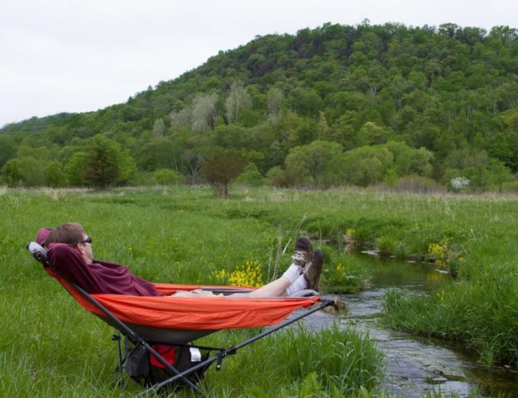 Mock One Compact Folding Hammock Chair