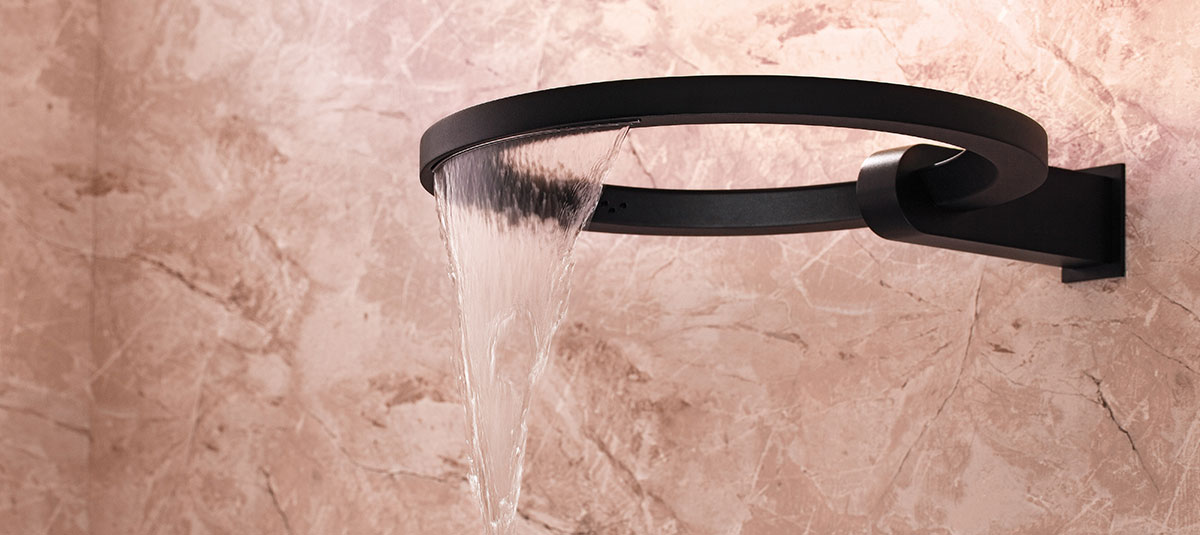 Modern shower head design - GRAFF Contemporary Bathroom Designs unique rain shower or waterfall shower head