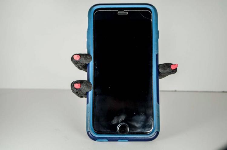 Monster Claw Phone Car Mount - Eagle Claw Phone Mount