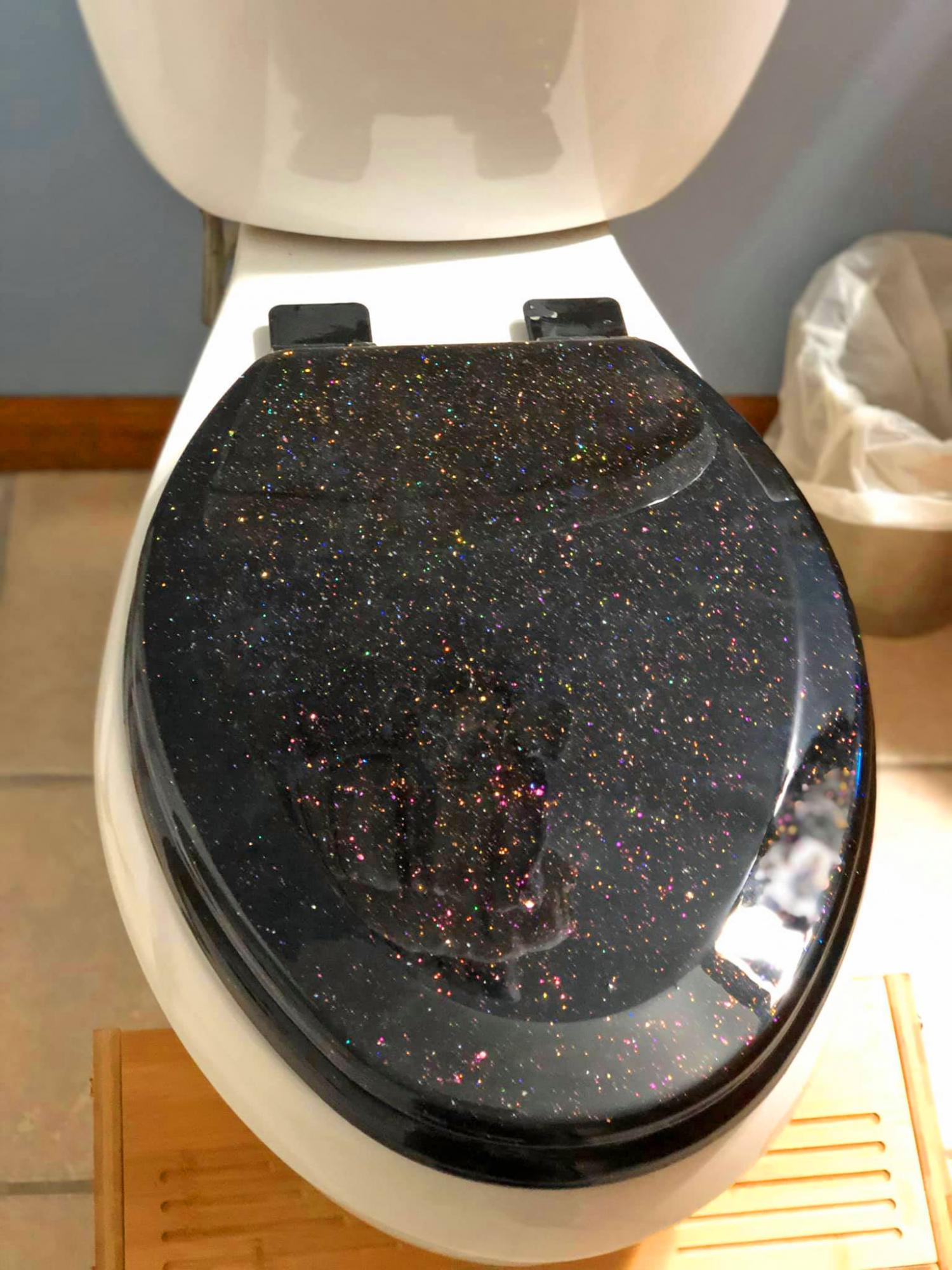 Mood Ring Toilet Seat - DIY Mood Ring Toilet Cover Lid
