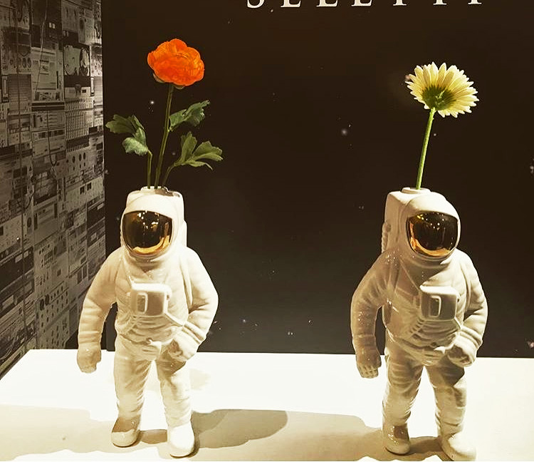 Astronaut Vase