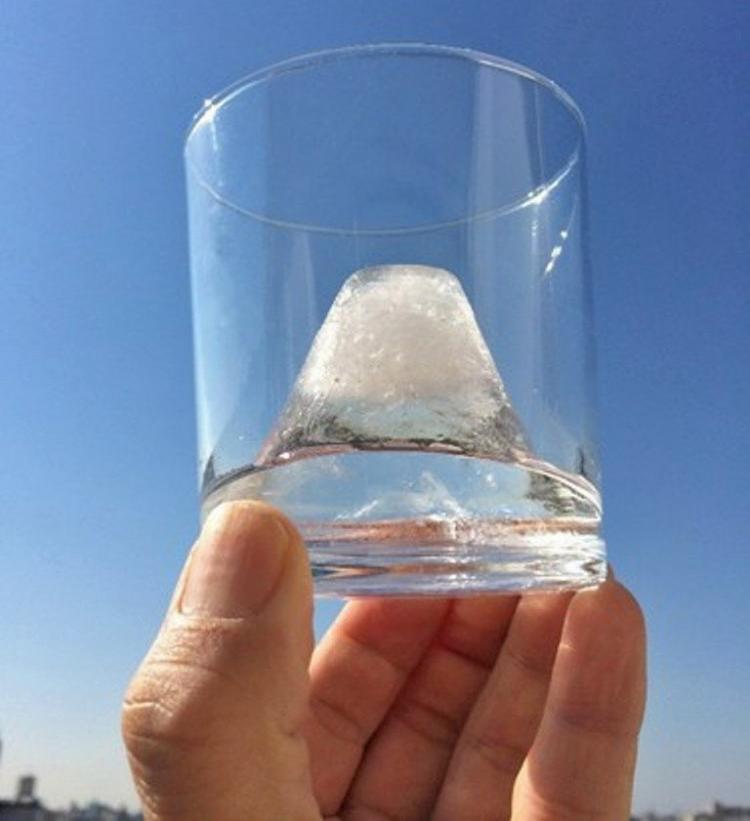 Mount Fuji Replica Ice Cube Maker