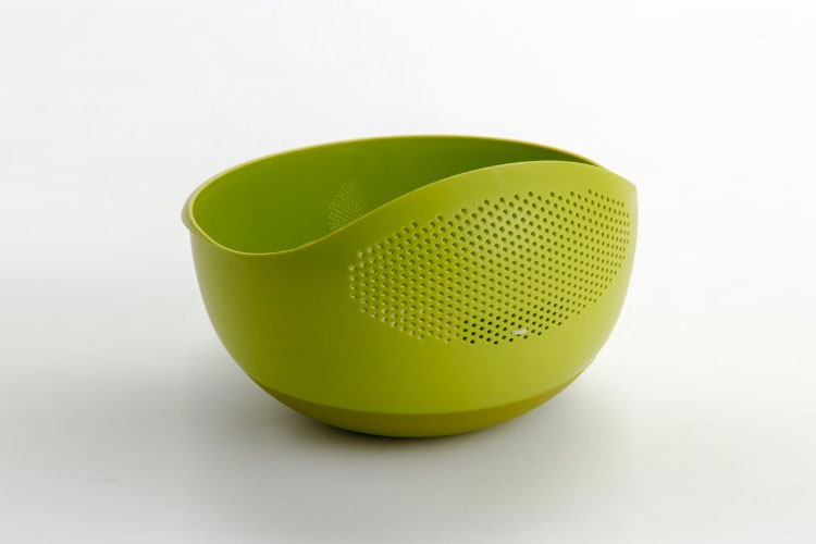 Prep and Serve Bowl with Integrated Colander