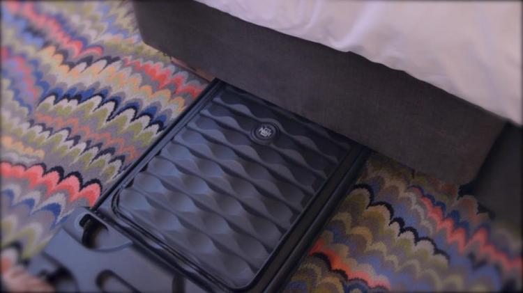 Neit Smart Luggage - Hard Shell Collapsible Luggage