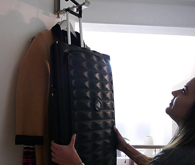 Neit Smart Luggage - Hard Shell Collapsible Luggage