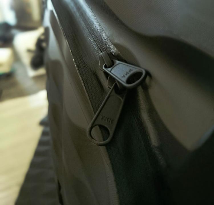 Neit Smart Luggage - Hard Shell Collapsible Luggage