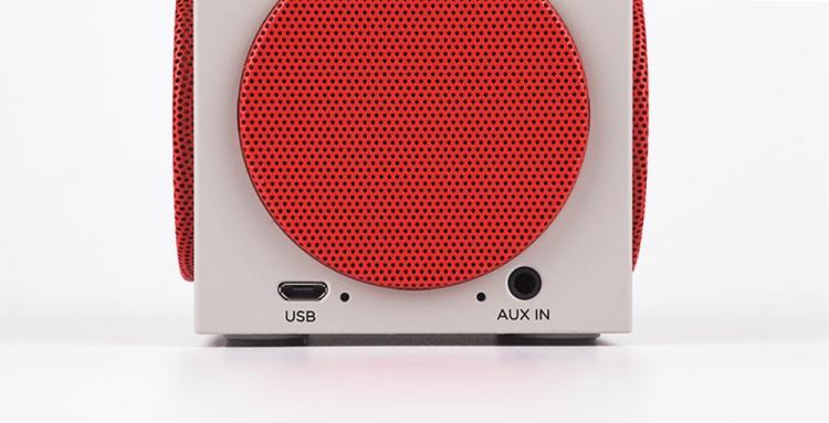 8BitDo NES Controller Bluetooth Cube Speaker
