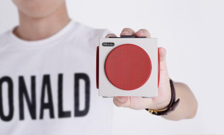 8BitDo NES Controller Bluetooth Cube Speaker