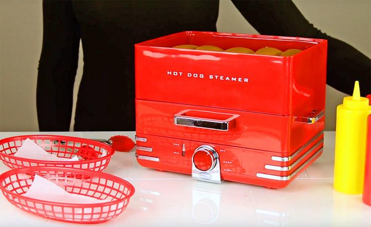 Nostalgia Hot Dog Steamer and Bun Warmer