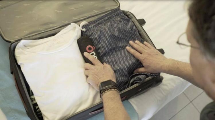 OneUp Throwable life-preserver flotation device - Instant inflating life-saving device