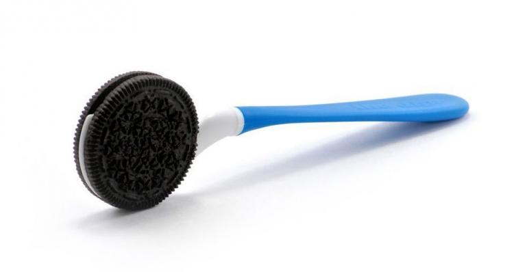 Oreo Dipping Spoon