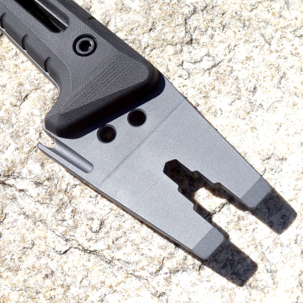 Ouland Multi-Mission - Multi-Tool Survival Axe